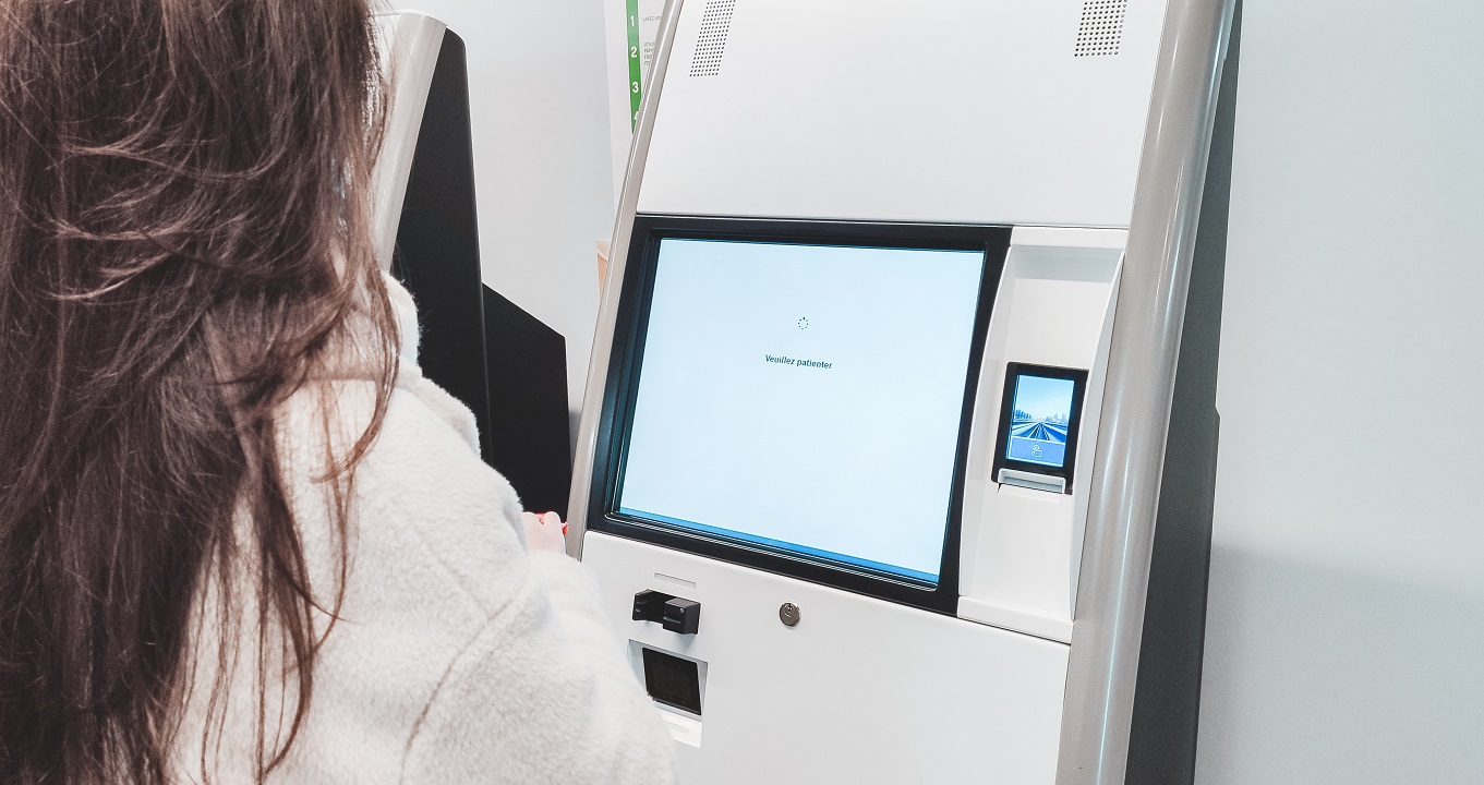 6 Fatal Limitations of Self-Service Kiosks In Healthcare Practices